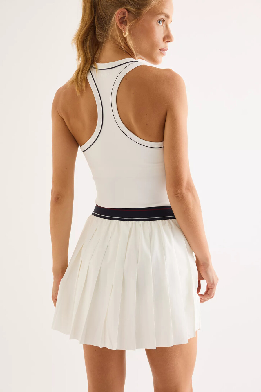 tala dayflex built-in support v-neck racer vest