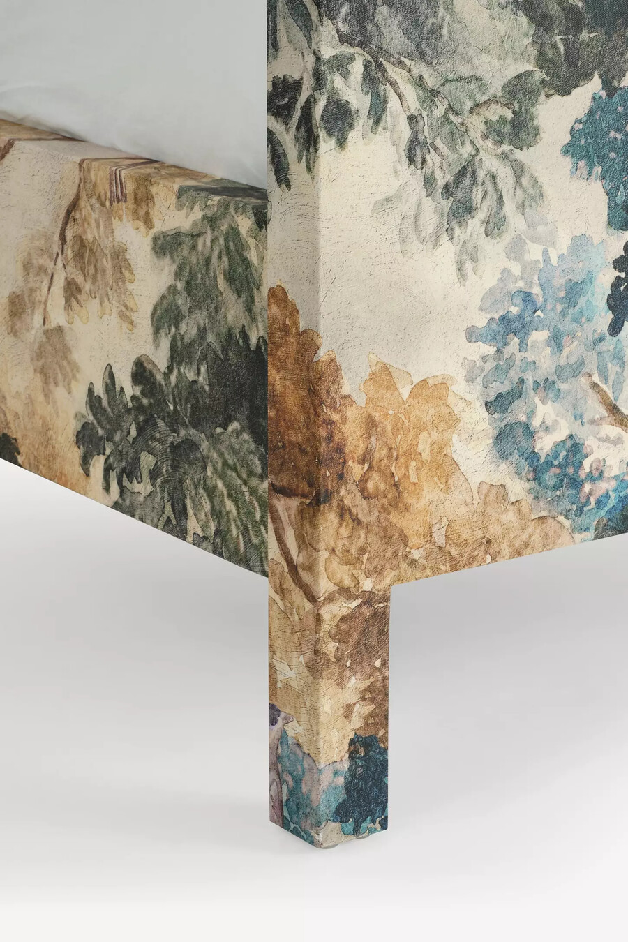 hale canvas bed