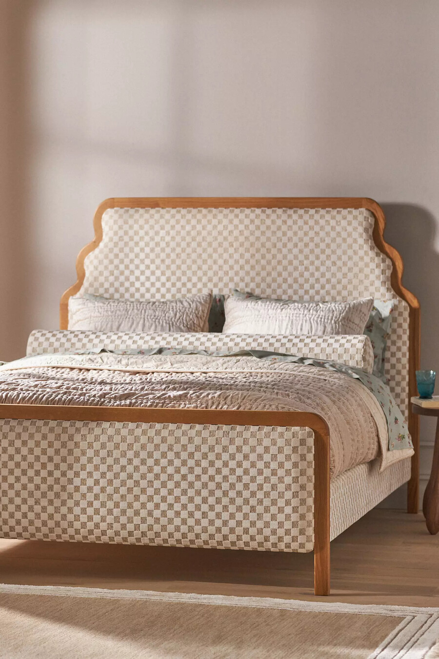 pim carmine jacquard bed