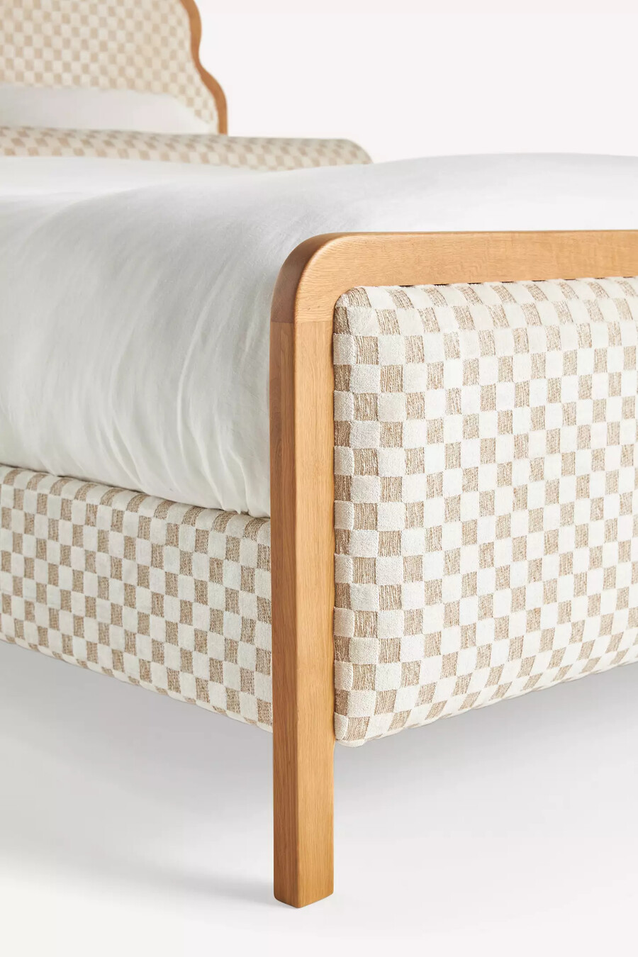 pim carmine jacquard bed