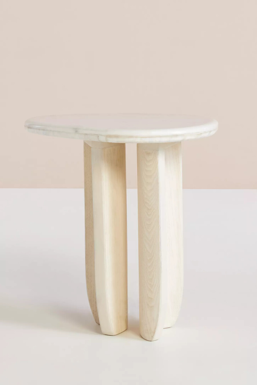 saba side table