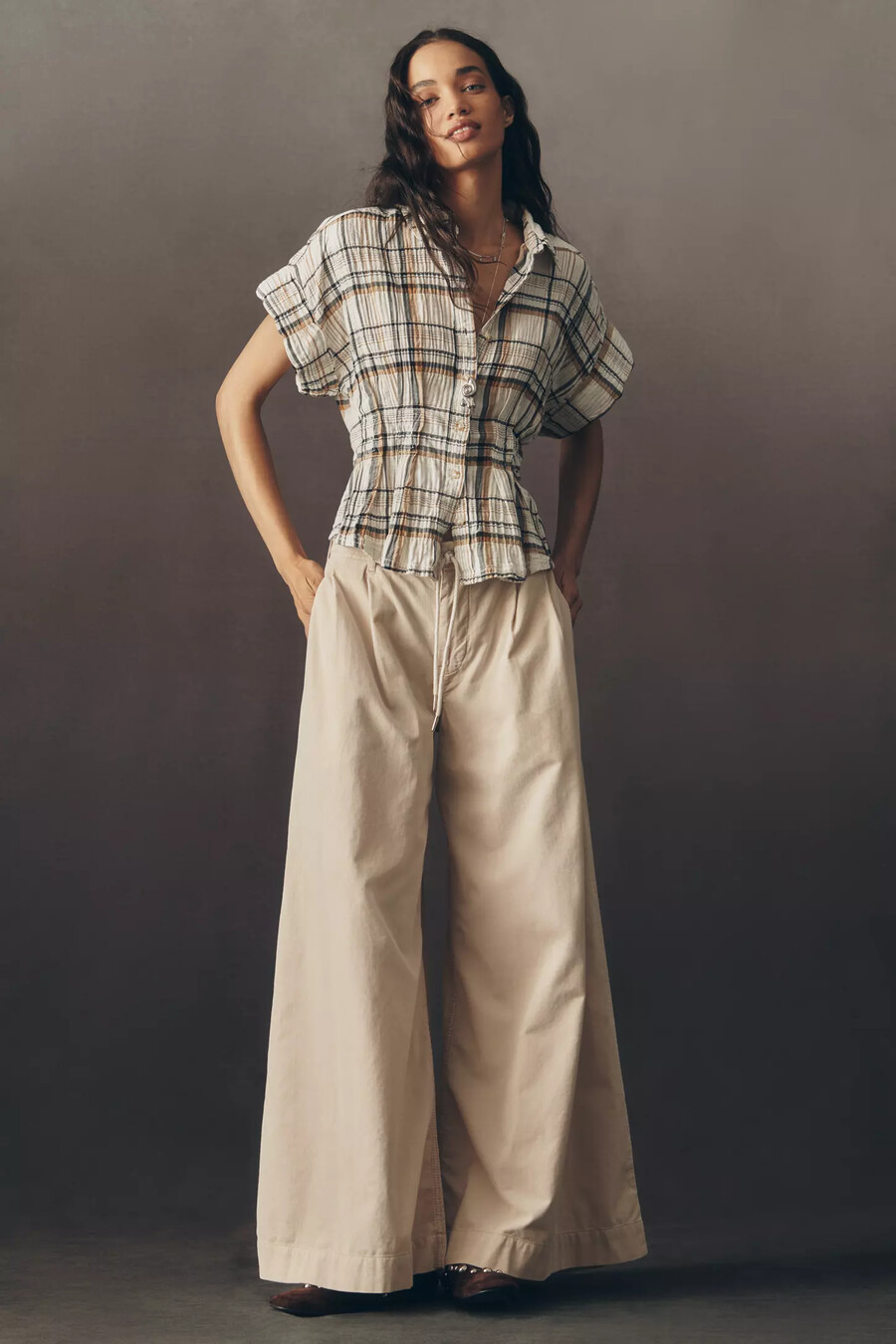 the bobbie short-sleeve fitted-waist plaid blouse by pilcro