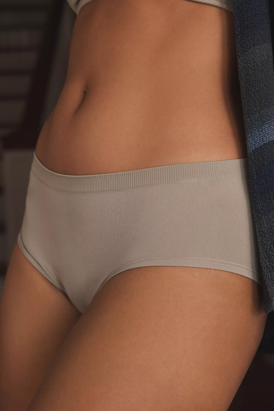 by anthropologie seamless renna second skin hipster knickers