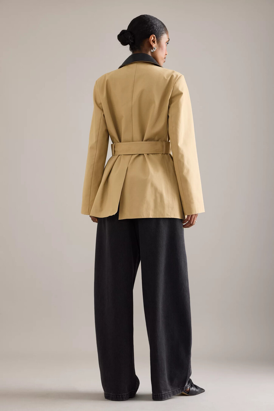 selected dua barn jacket