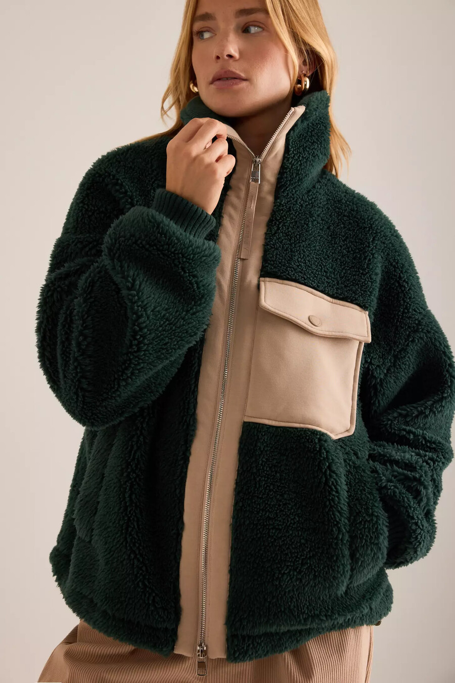 varley lowell sherpa jacket