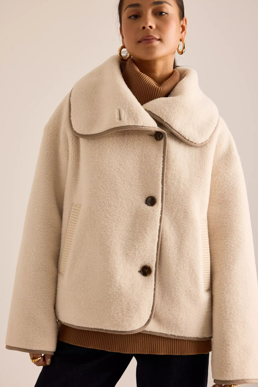 varley romane boxy sherpa jacket