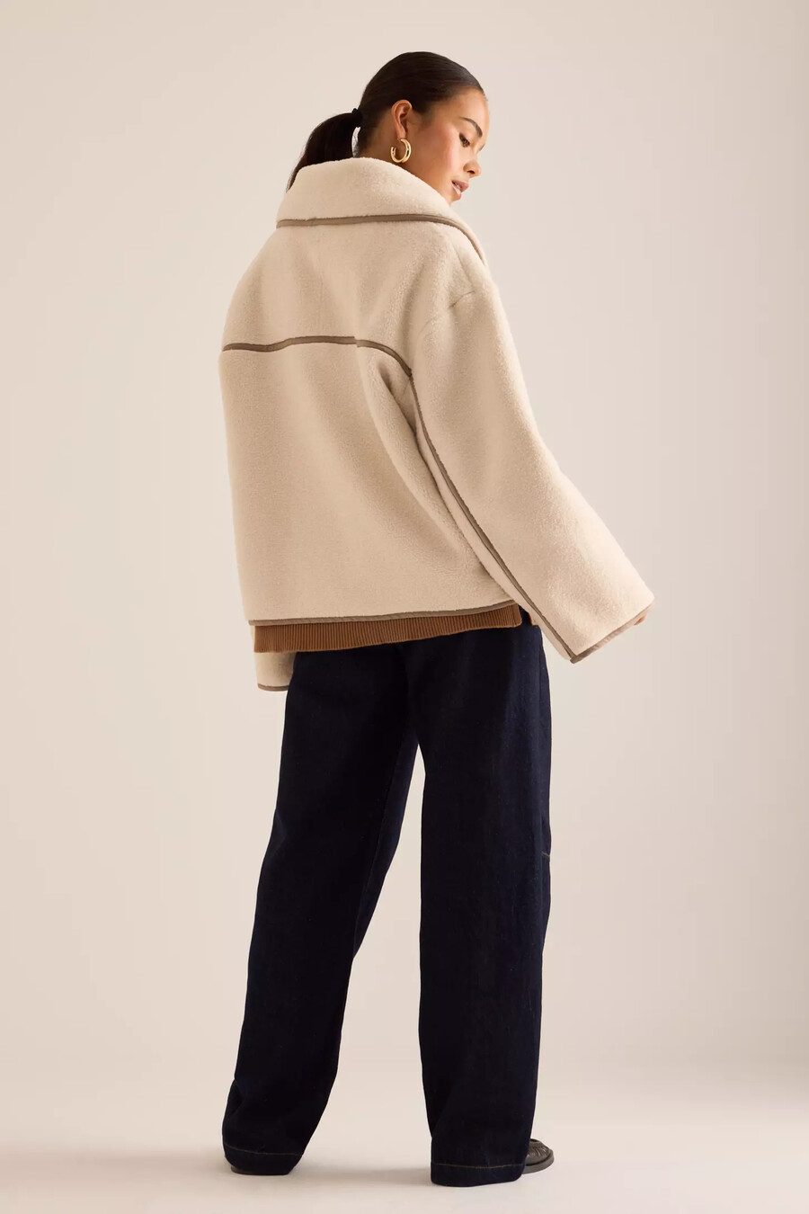 varley romane boxy sherpa jacket