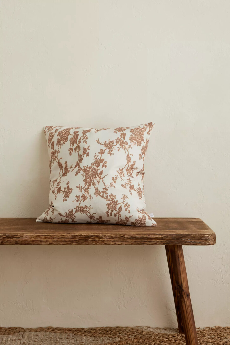 ellenvale interiors aria rust floral cushion