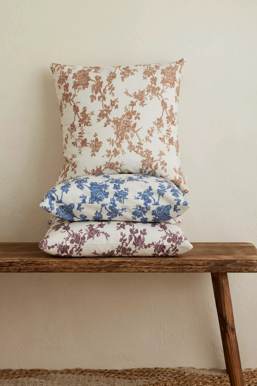 ellenvale interiors aria rust floral cushion