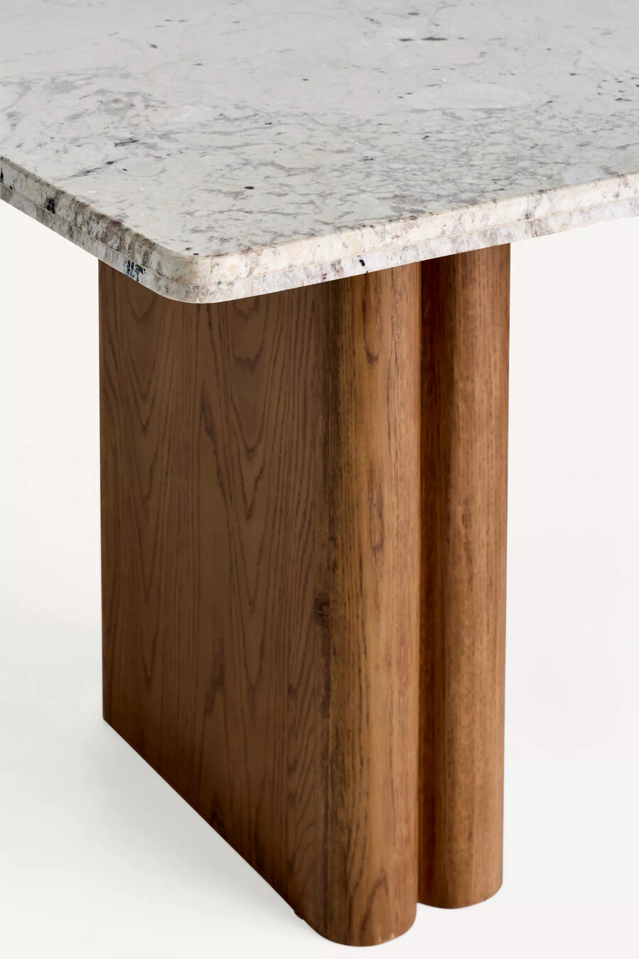 renata dining table