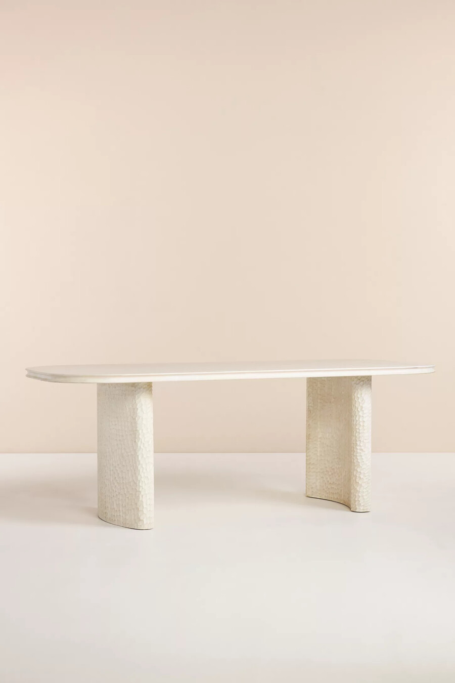 mari dining table