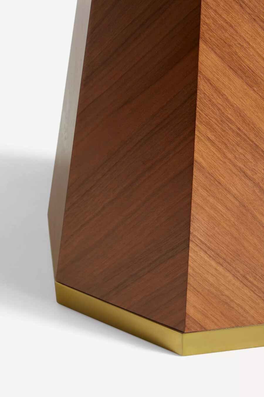 quillen dining table