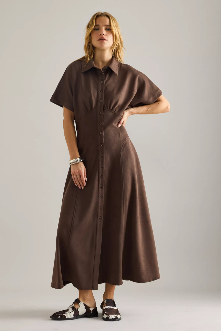 exquise raina short-sleeve midi shirt dress