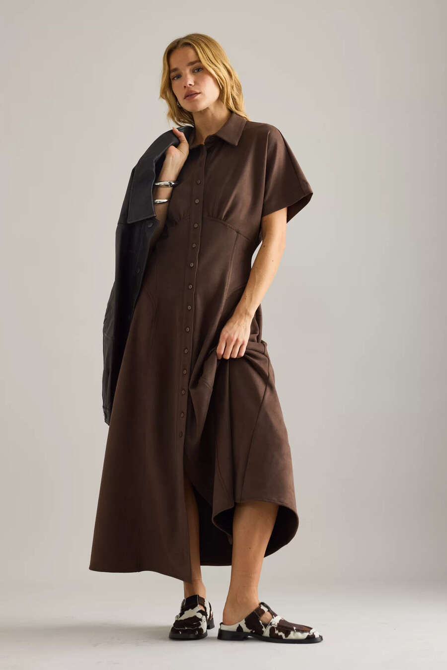 exquise raina short-sleeve midi shirt dress
