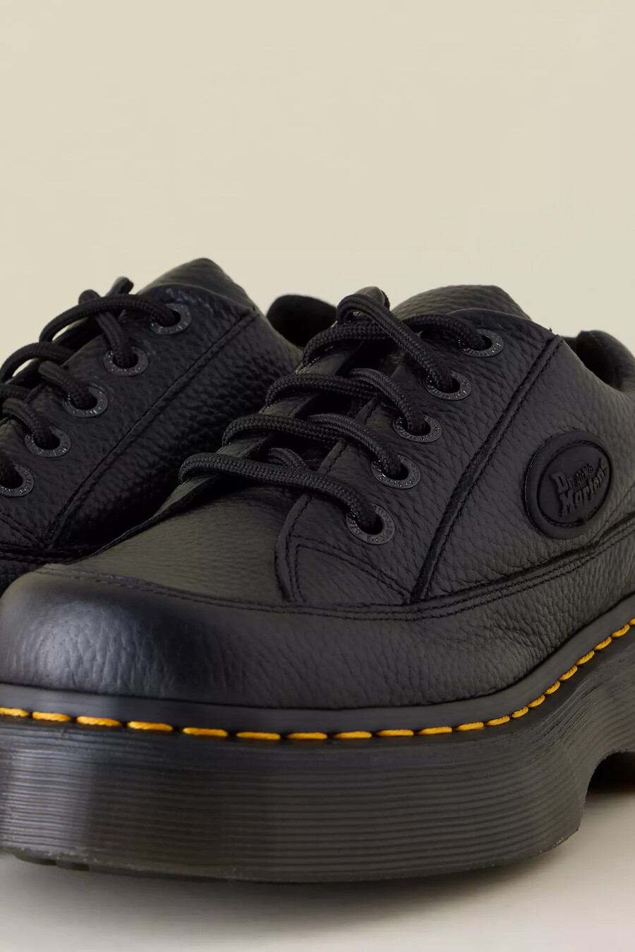 dr. martens buzz 5-eye shoes