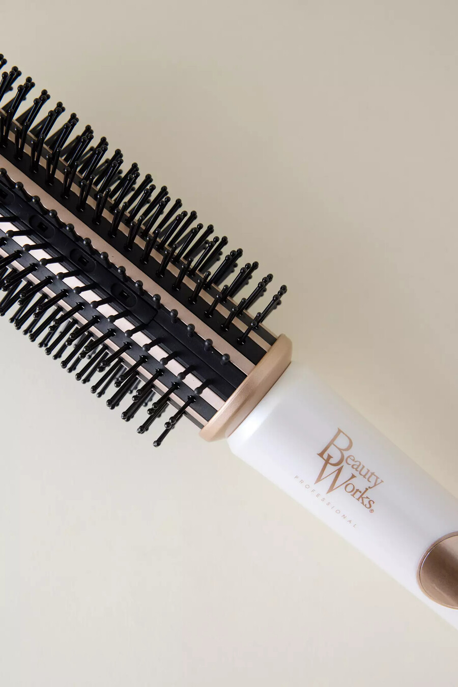 beauty works xxl volume hot brush