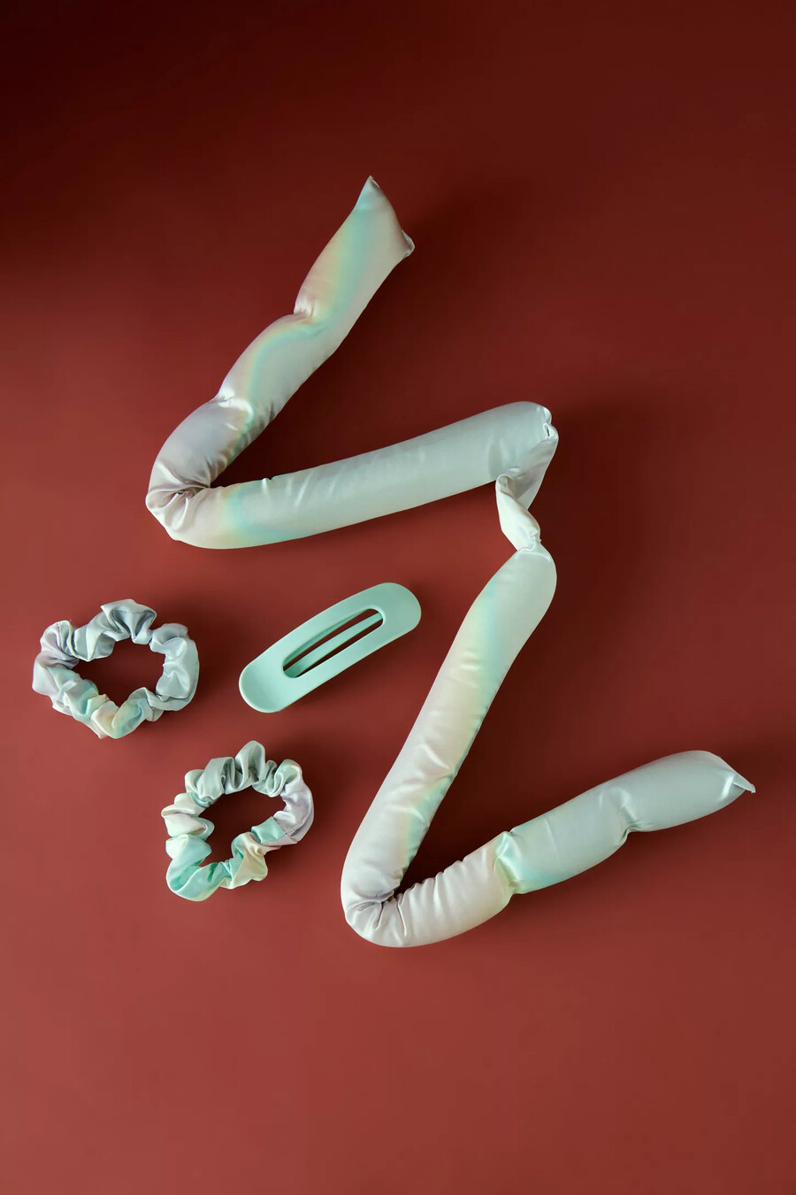 kitsch hair xl satin heatless styling flat lay claw set