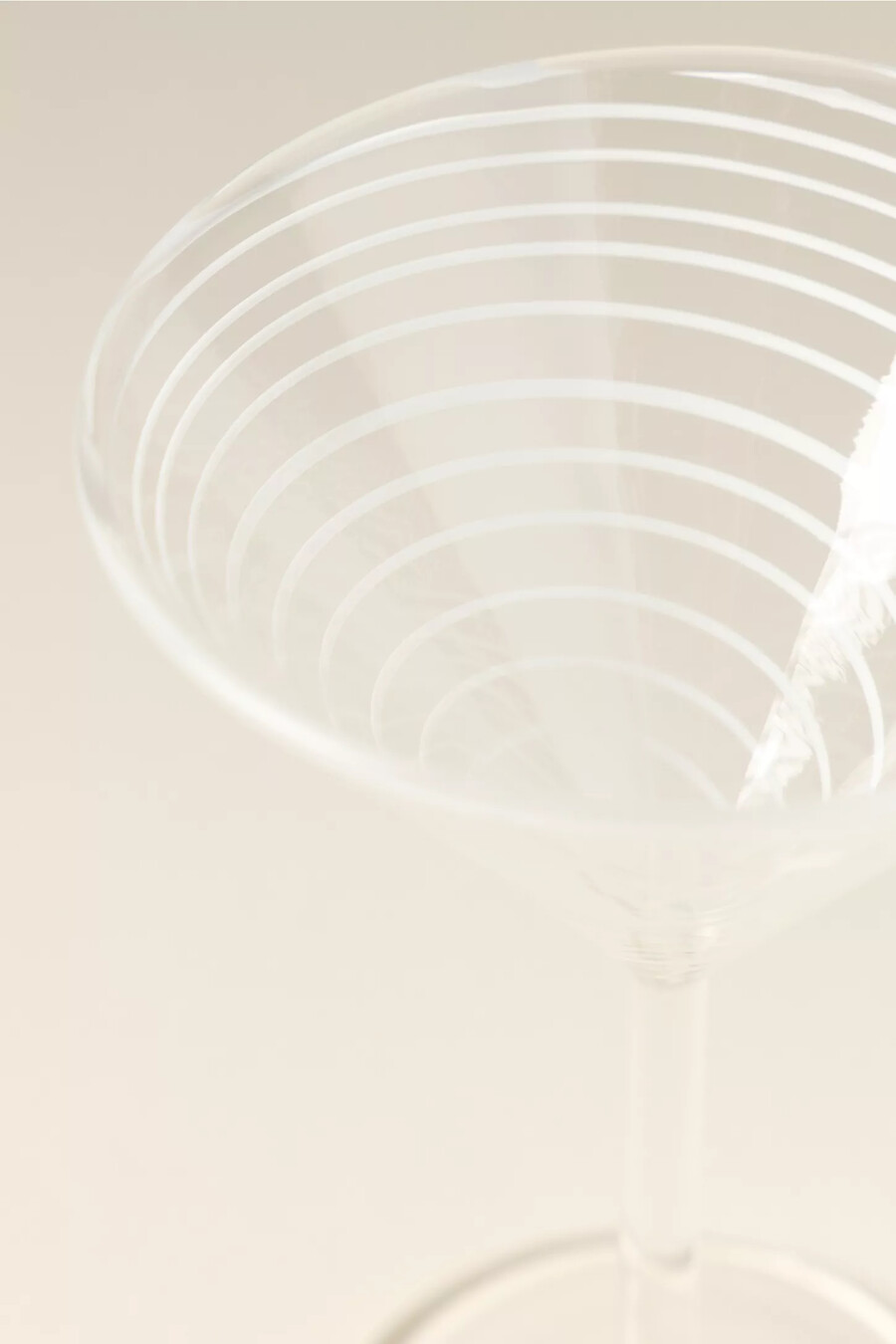 arabesque martini glass