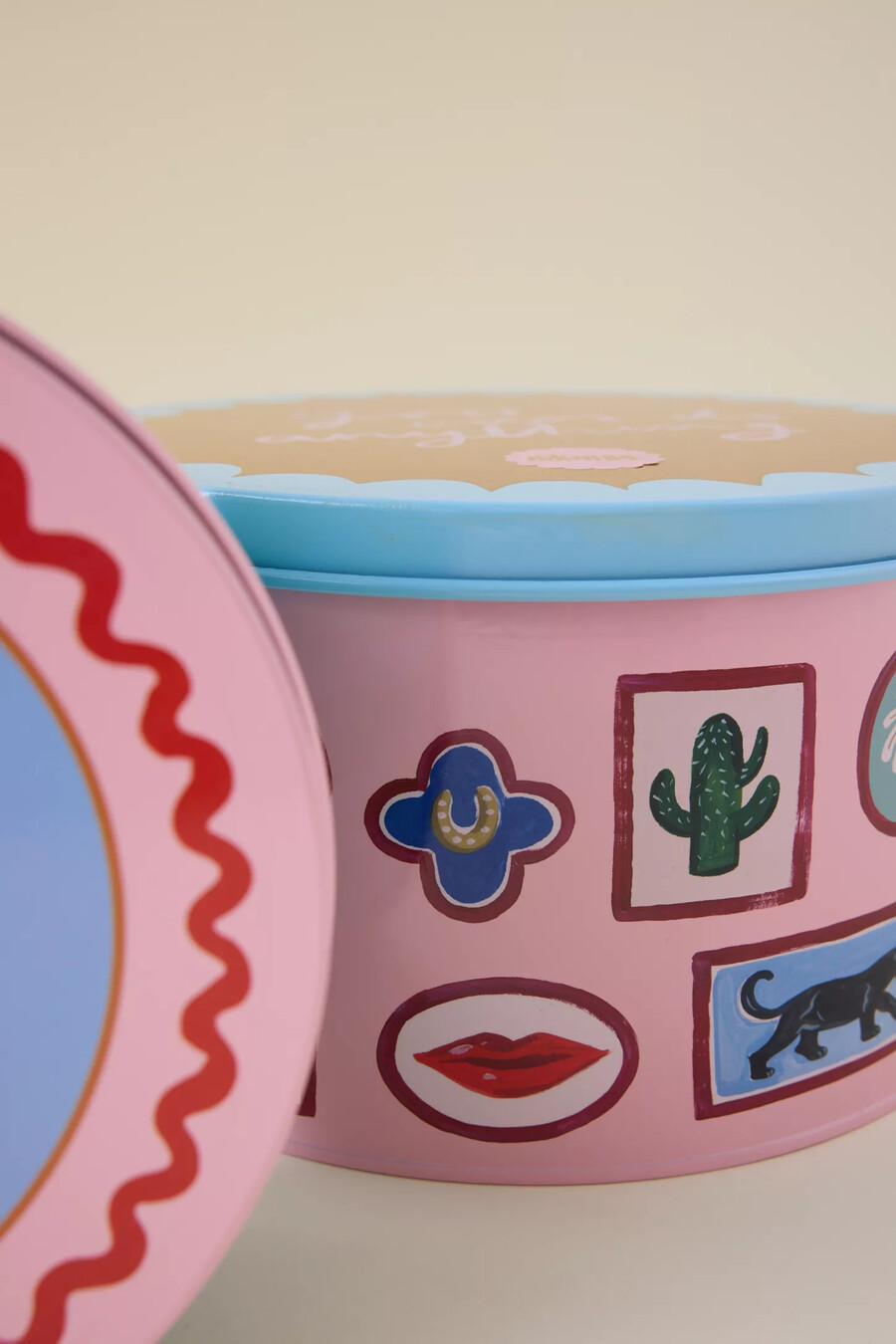 eleanor bowmer electric coast cake tins set of 2