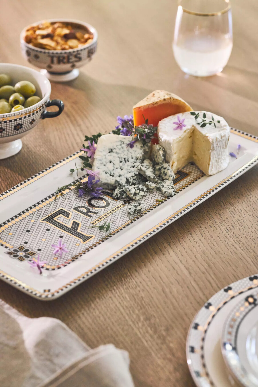 simone tile fromage platter