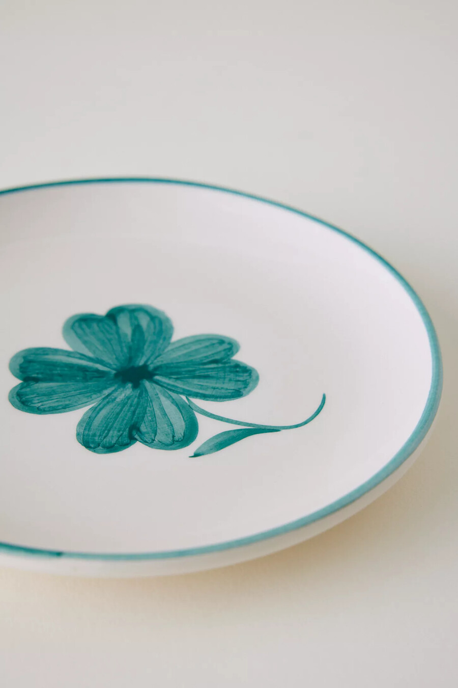 anna nina shamrock dessert plate