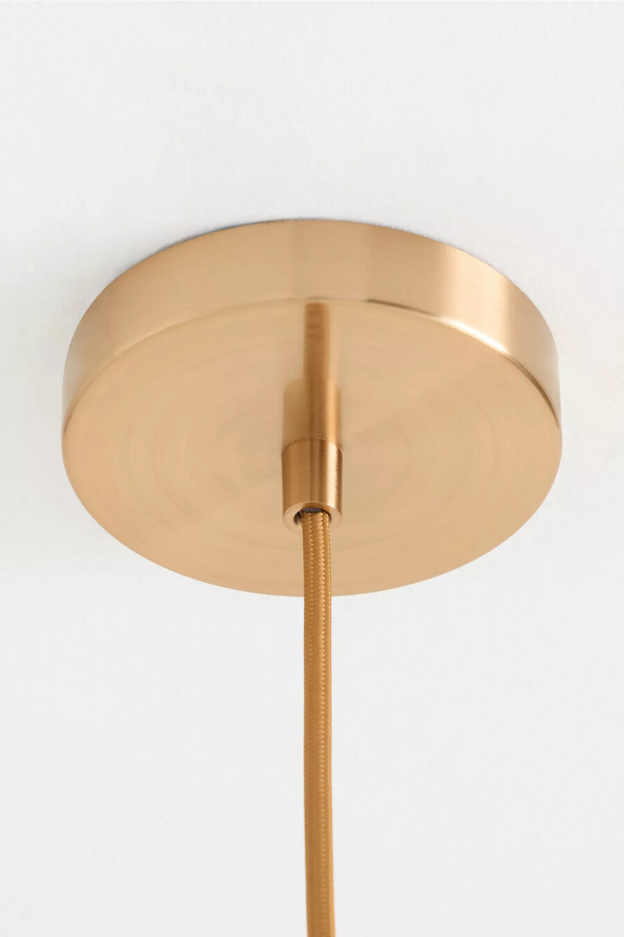 greta scalloped pendant light