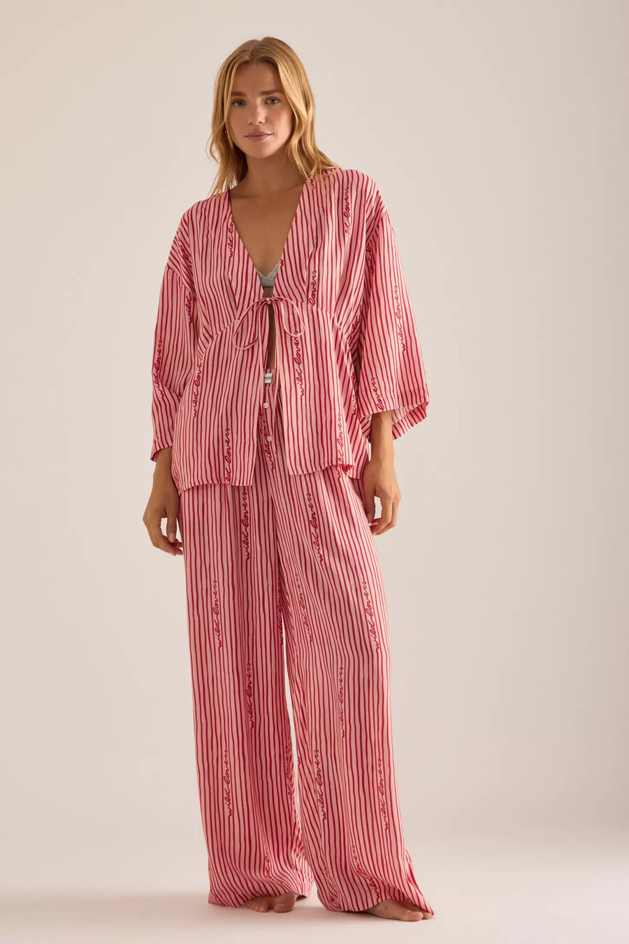 wild lovers flor kimono