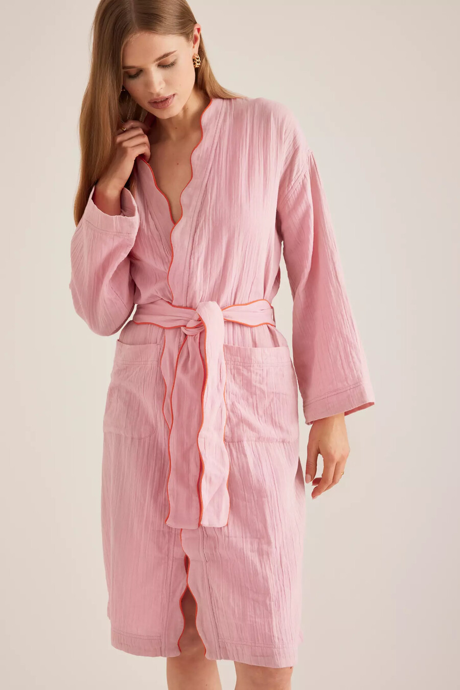 tbco cotton scallop-trim robe