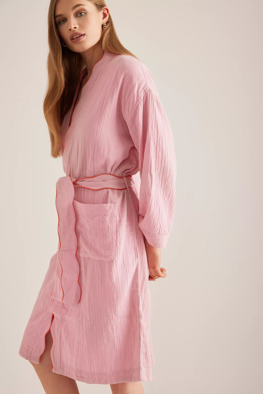 tbco cotton scallop-trim robe