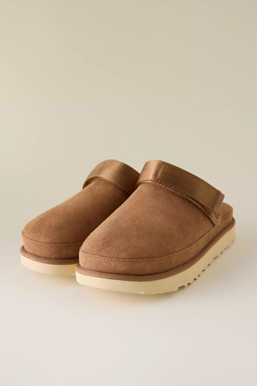 ugg goldenstar clogs