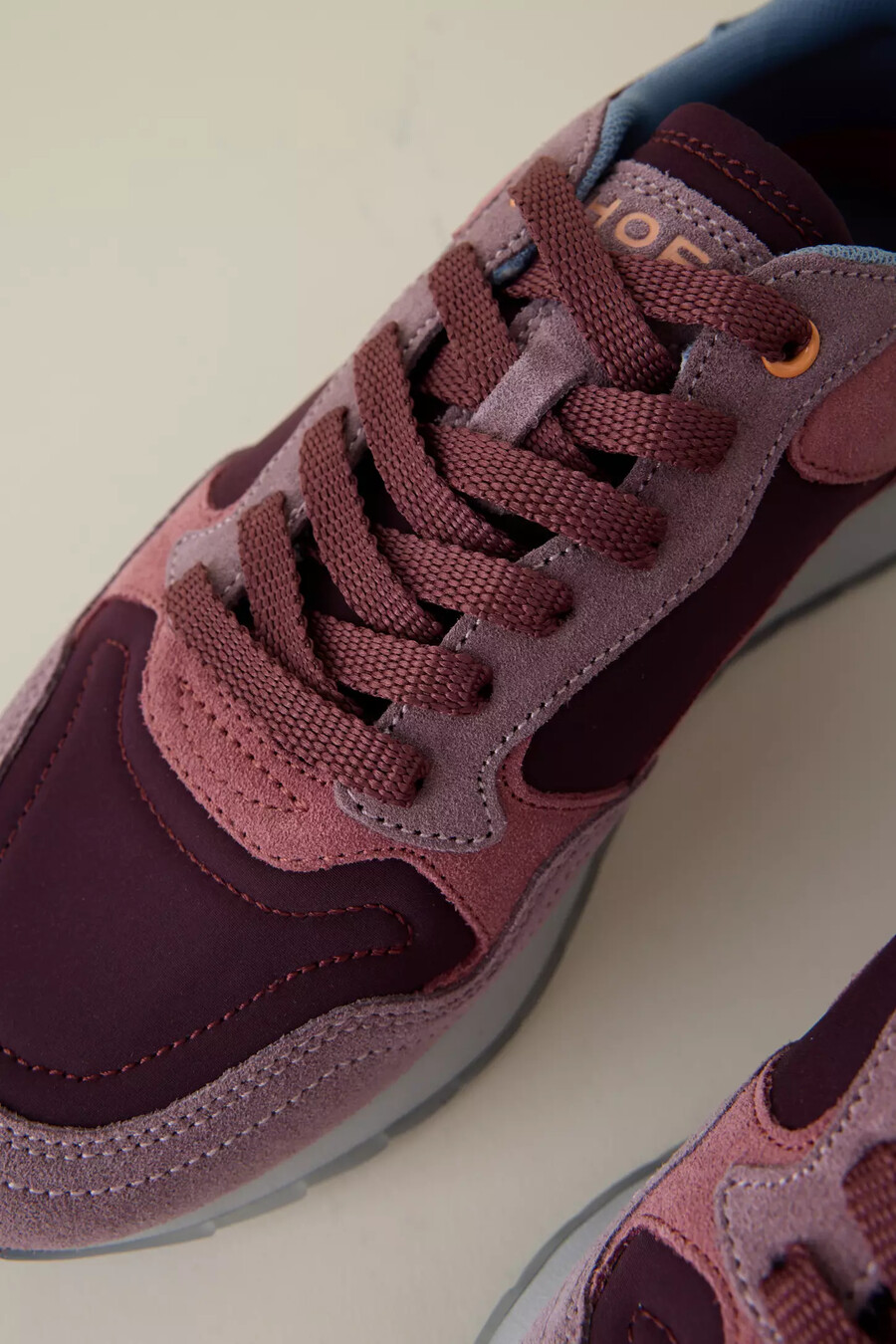 hoff city trainers