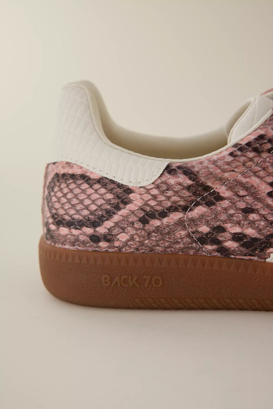 back 70 cloud snake print trainers